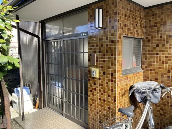 玄関扉はシミュレーションで楽しく選ぶ！