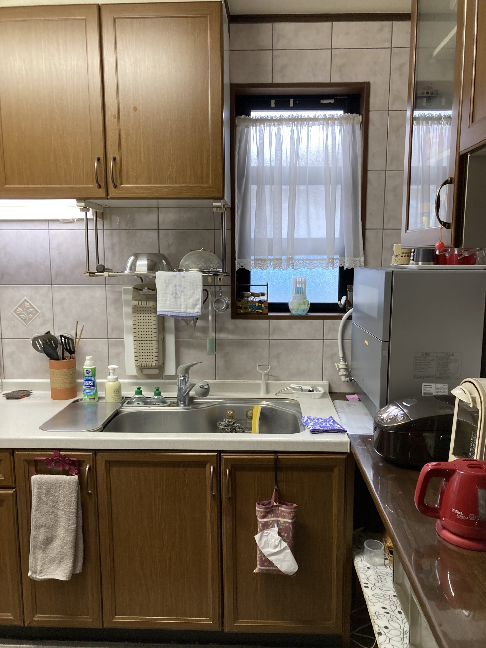 タイルを生かしたおしゃれキッチン