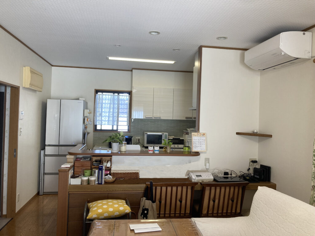 明るく開放的なキッチン＆リビングで２ndライフを。