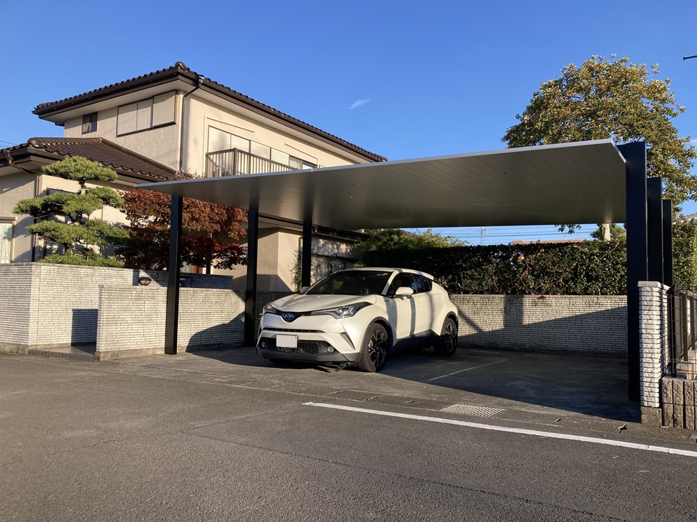 愛車の映えるカーポート✨